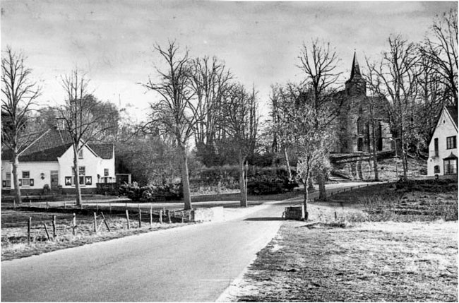 Heelsum kerk op de heuvel