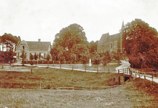 Heelsum kerkje op de heuvel