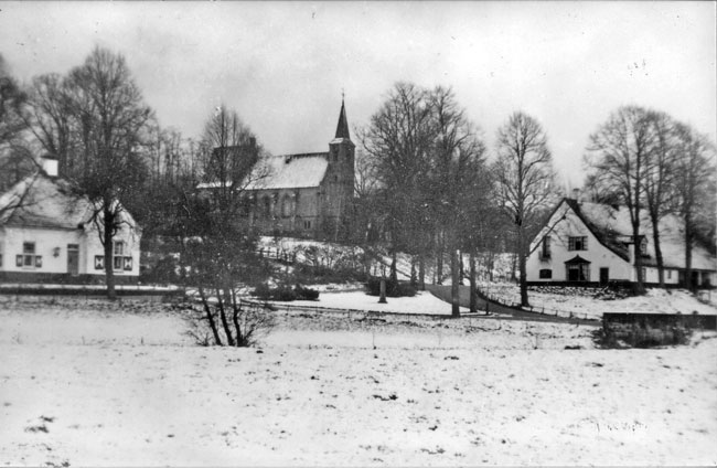 Heelsum kerkje op de heuvel