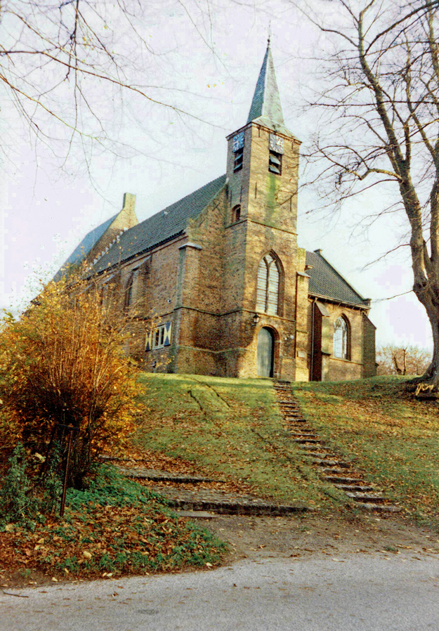 Heelsum kerk op de heuvel