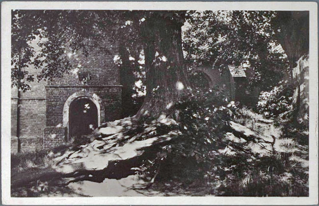 Heelsum kerkje op de heuvel